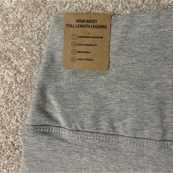 Victorias Secret PINK leggings, New - Picture 3 of 3